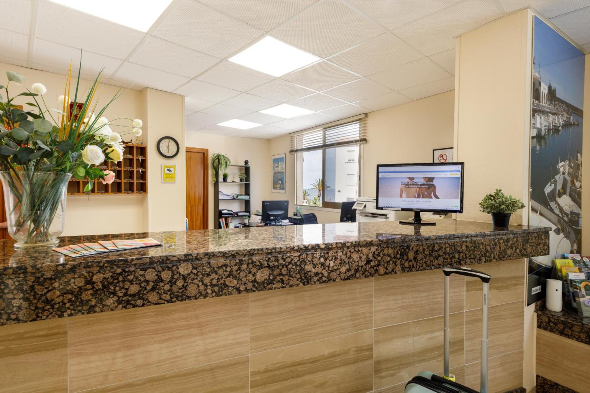 ל'אמטיה דה מר Hotel Alguer מראה חיצוני תמונה
