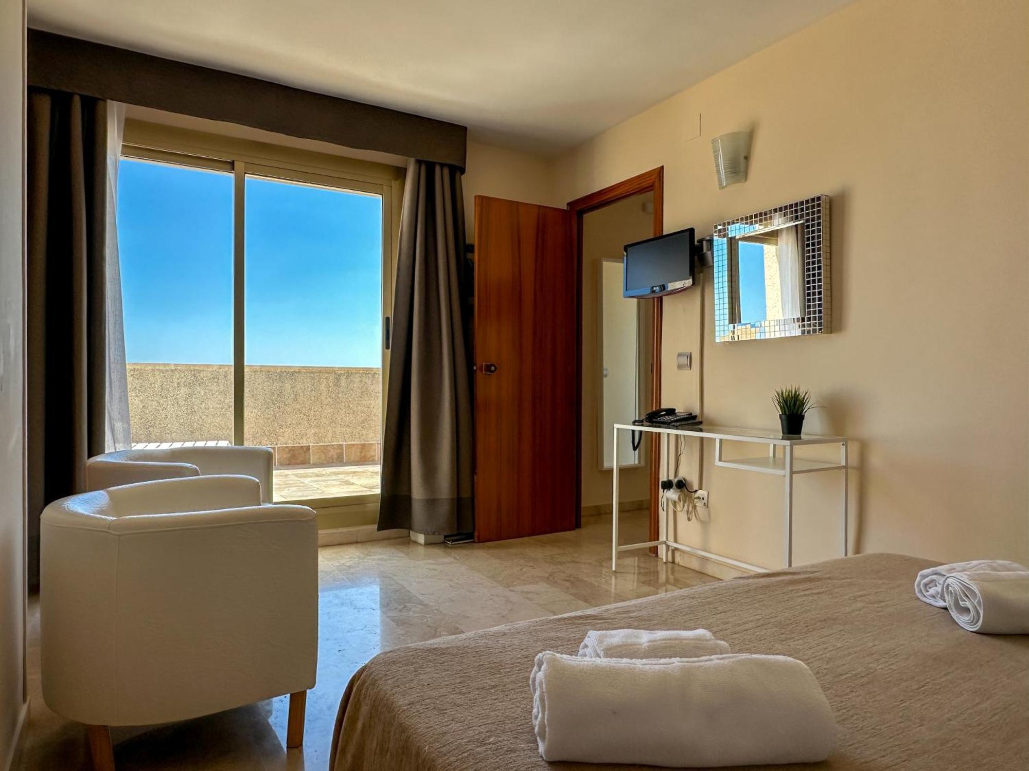 ל'אמטיה דה מר Hotel Alguer מראה חיצוני תמונה